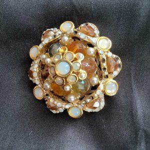 Beautiful Vintage Barrera Brooch